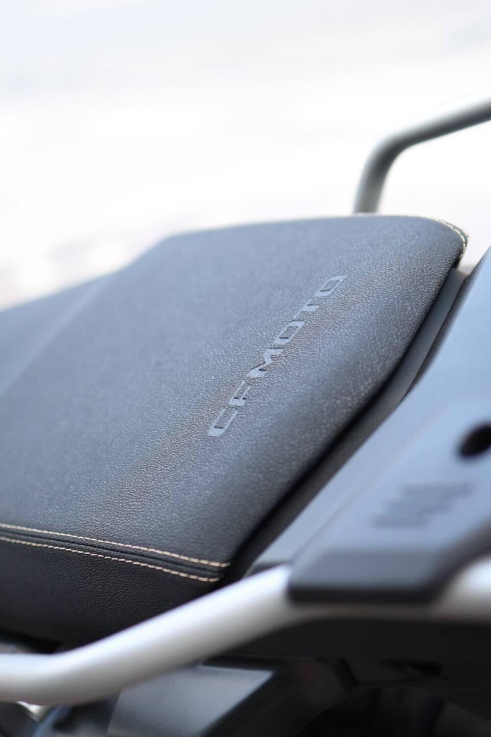 CFMOTO 800MT-X Low Seat (2025 - 26) (9)