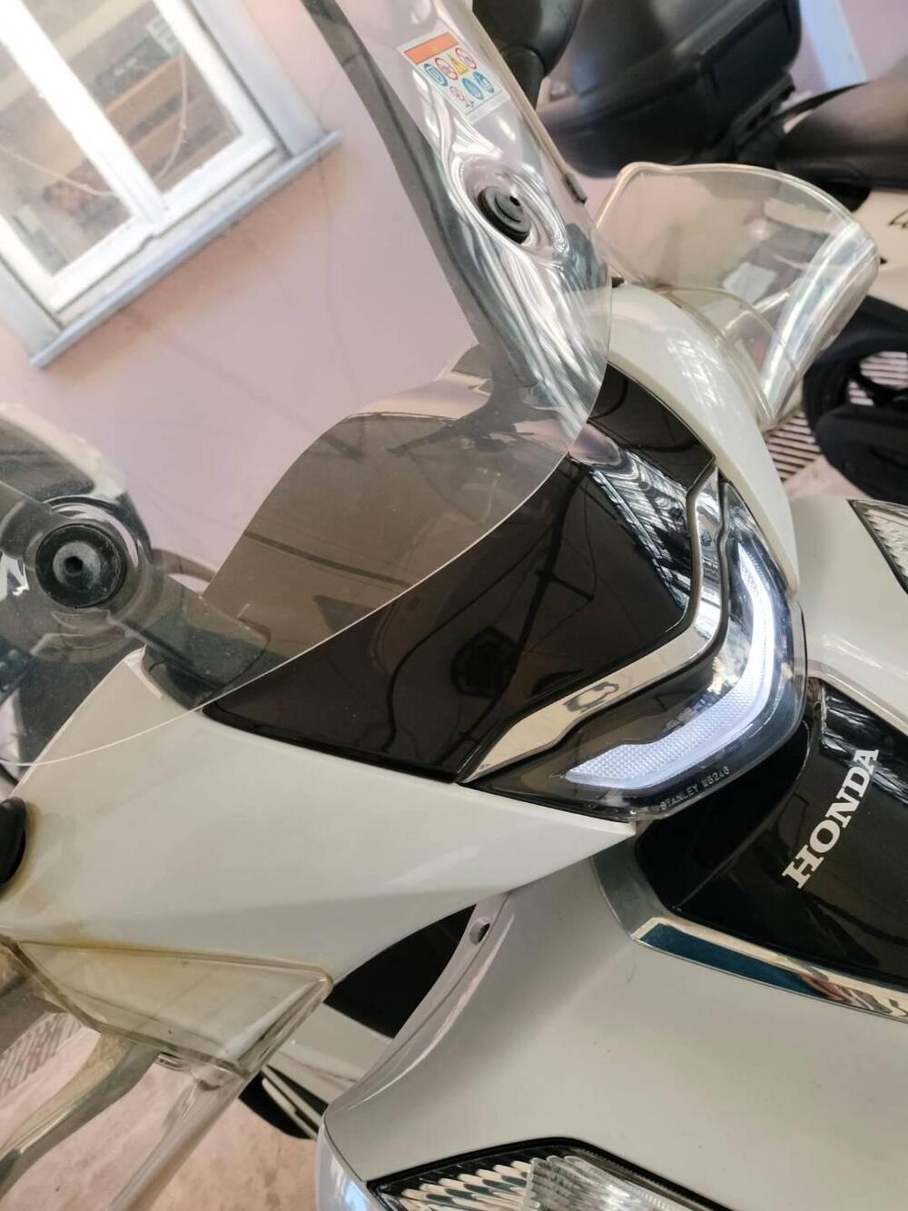 Honda SH 150i (2020 - 23) (3)