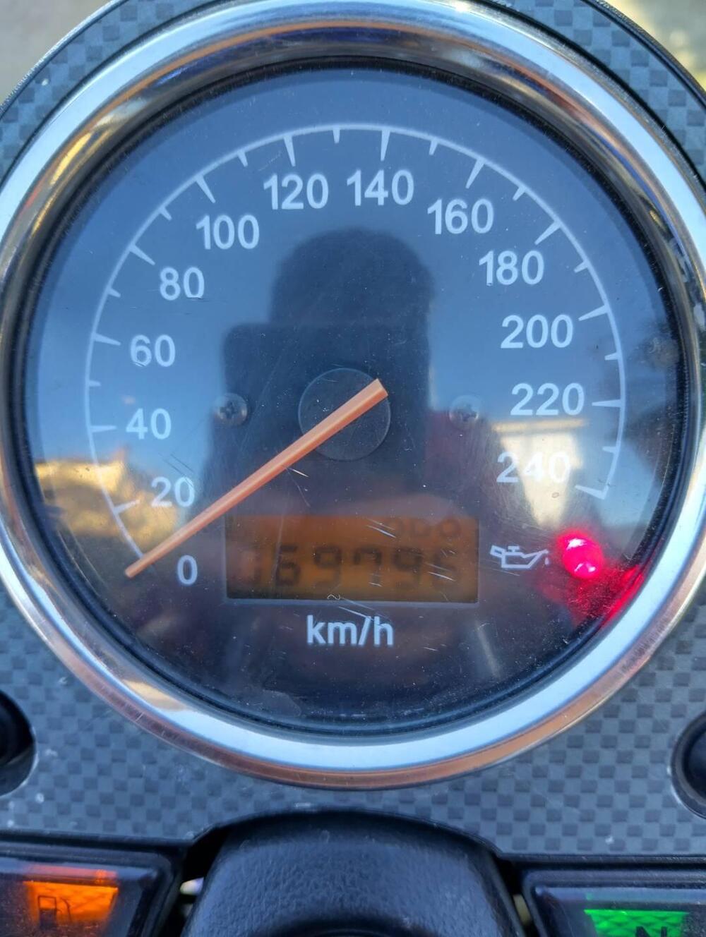 Suzuki SV 650 (1999 - 02) (5)