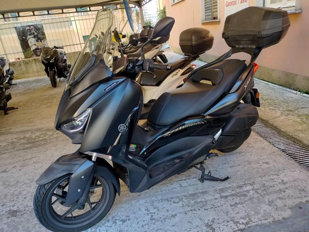 Yamaha X-Max 300 Iron Max (2019 - 20)