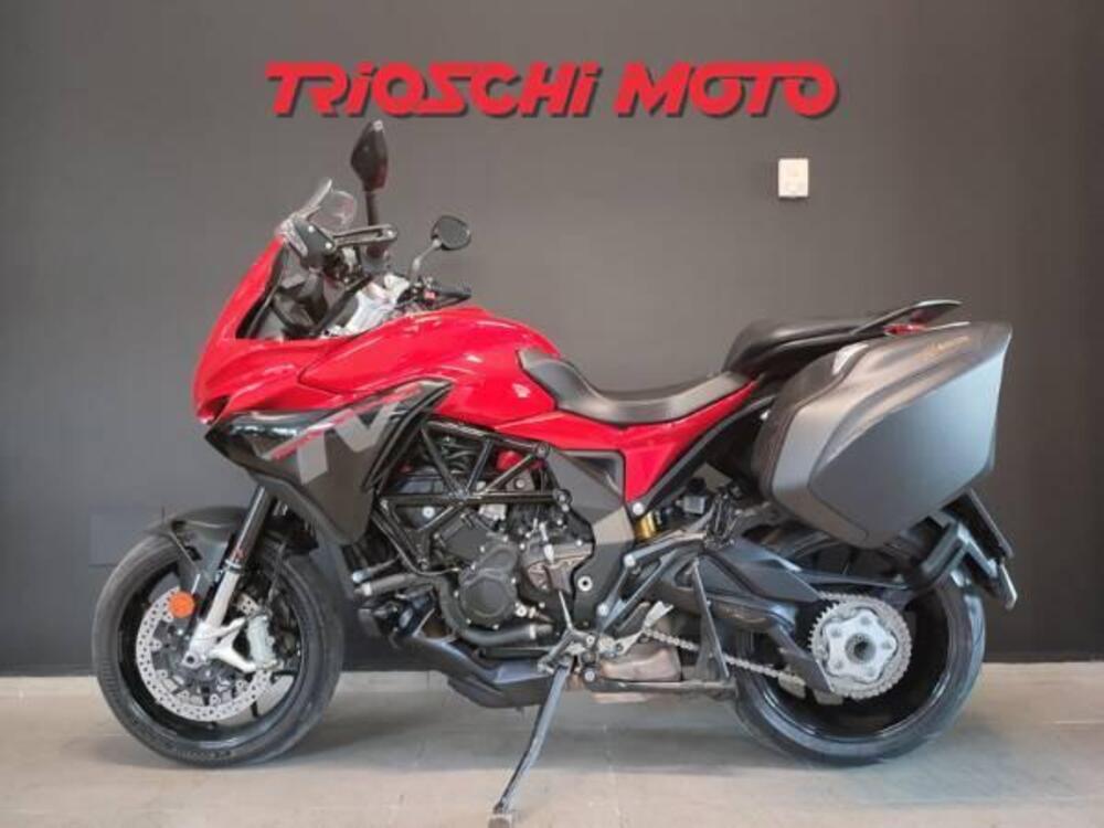 MV Agusta Turismo Veloce 800 (2020) (2)