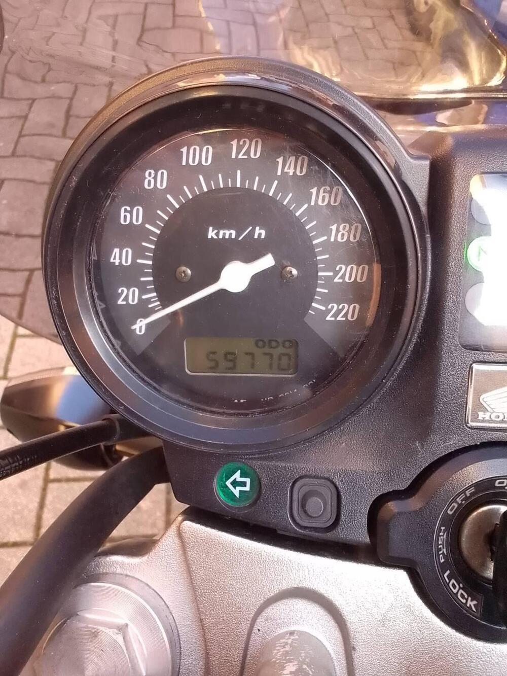 Honda CBF 600 N (2005- 11) (8)