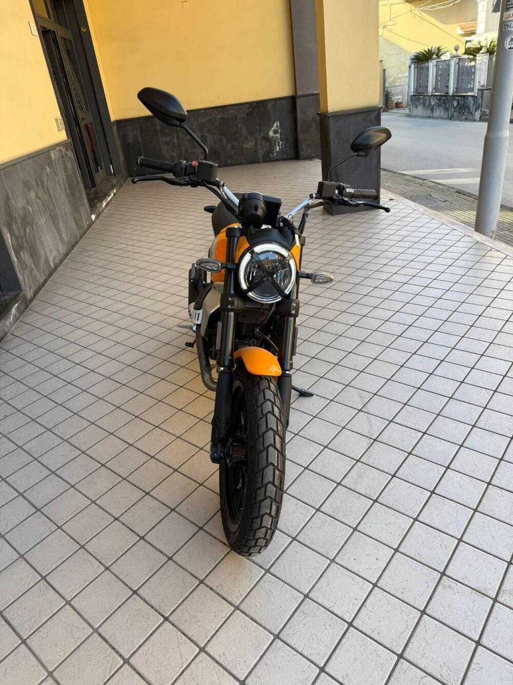 Ducati Scrambler 800 Icon (2023 - 24) (2)