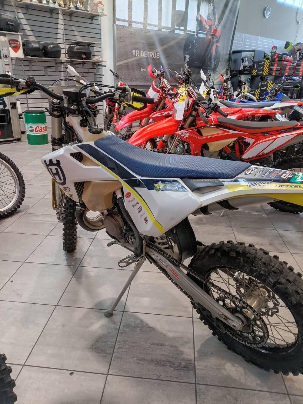 Husqvarna TE 250i (2019) (3)
