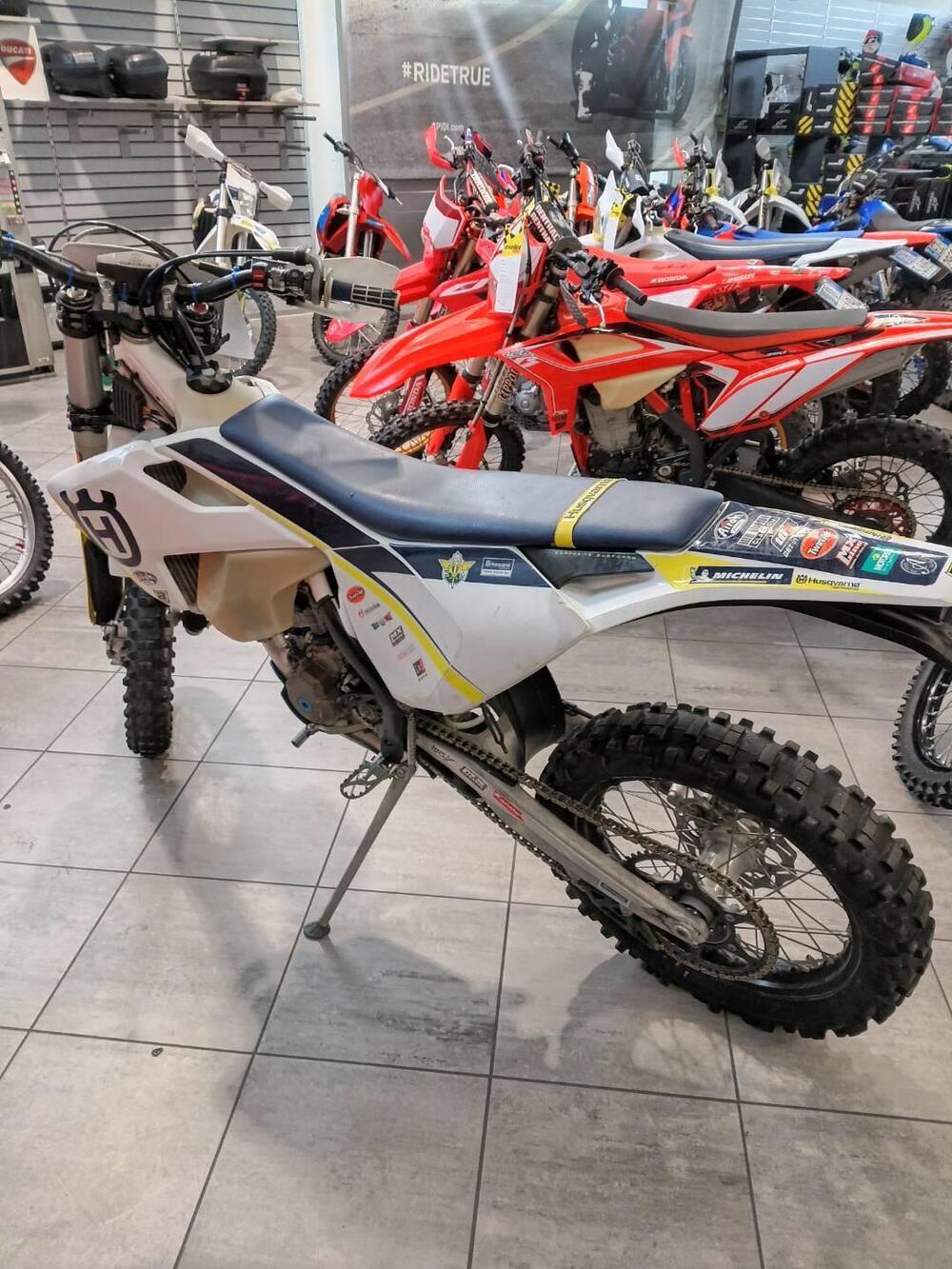 Husqvarna FE 250 (2018) (3)