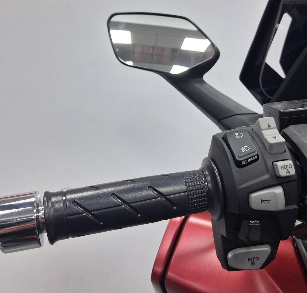 Honda Forza 350 (2022 - 24) (5)