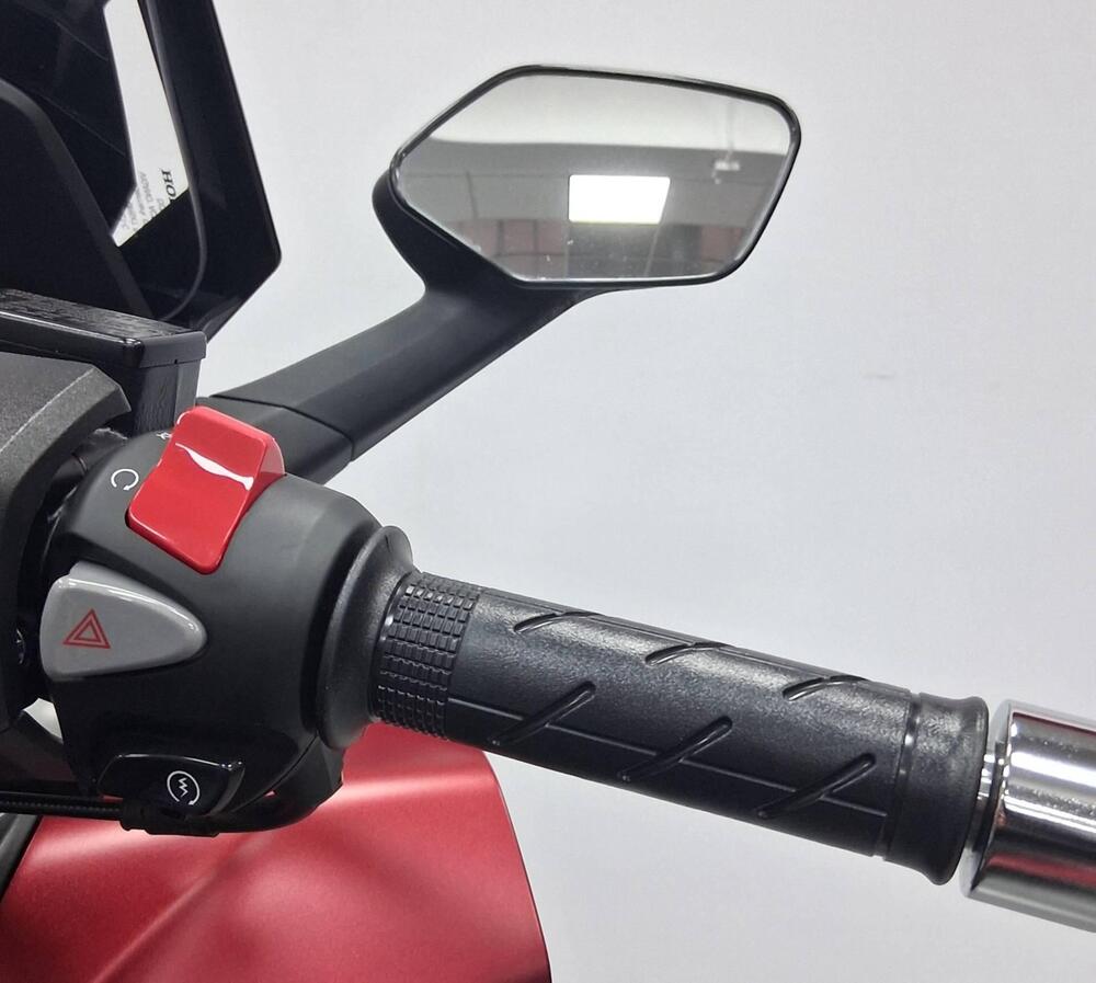 Honda Forza 350 (2022 - 24) (6)