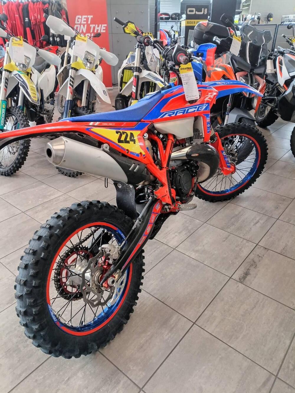 Betamotor RR 300 2T Enduro Race (2025) (4)