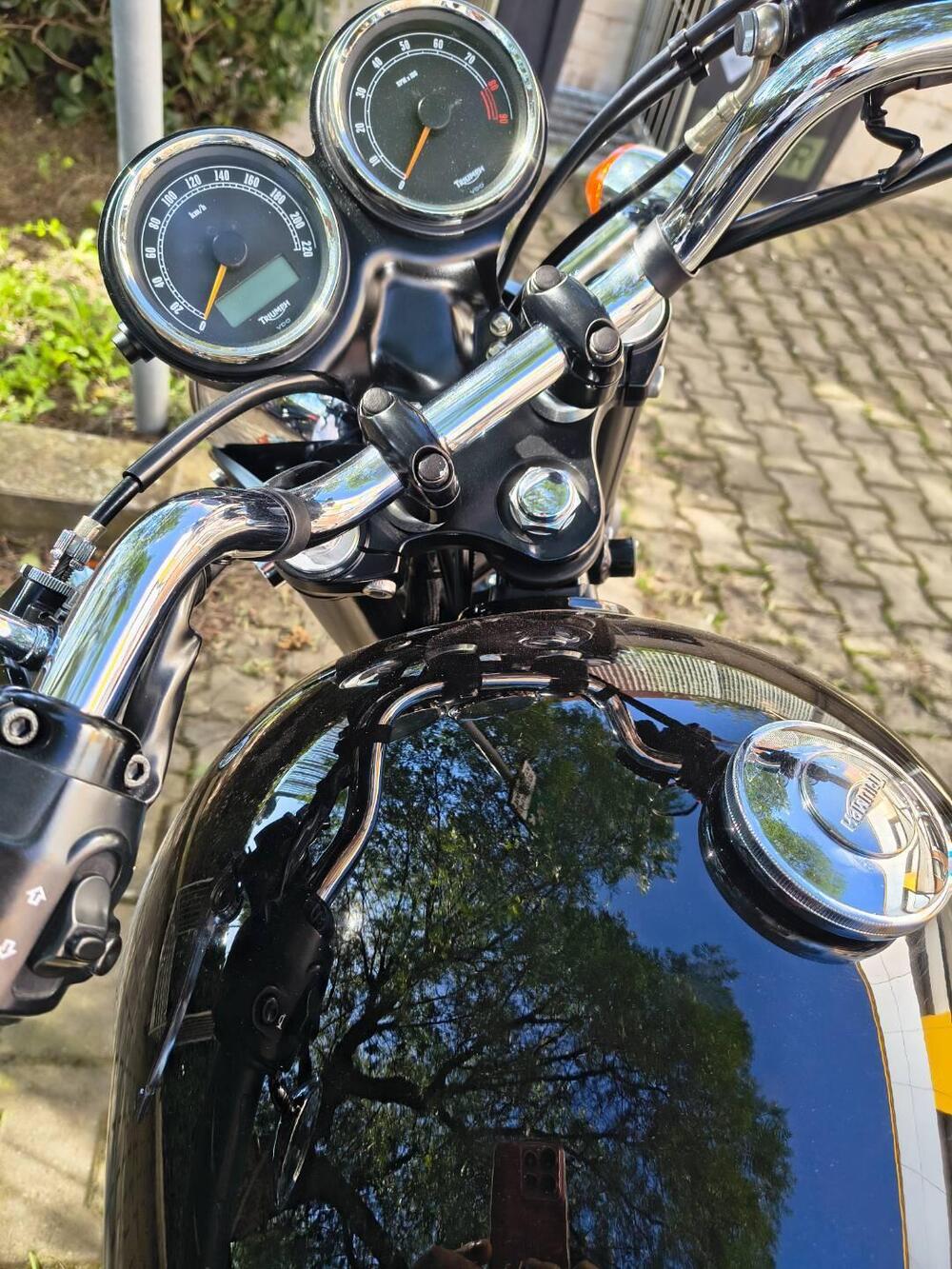 Triumph Bonneville T100 (2008 - 16) (6)