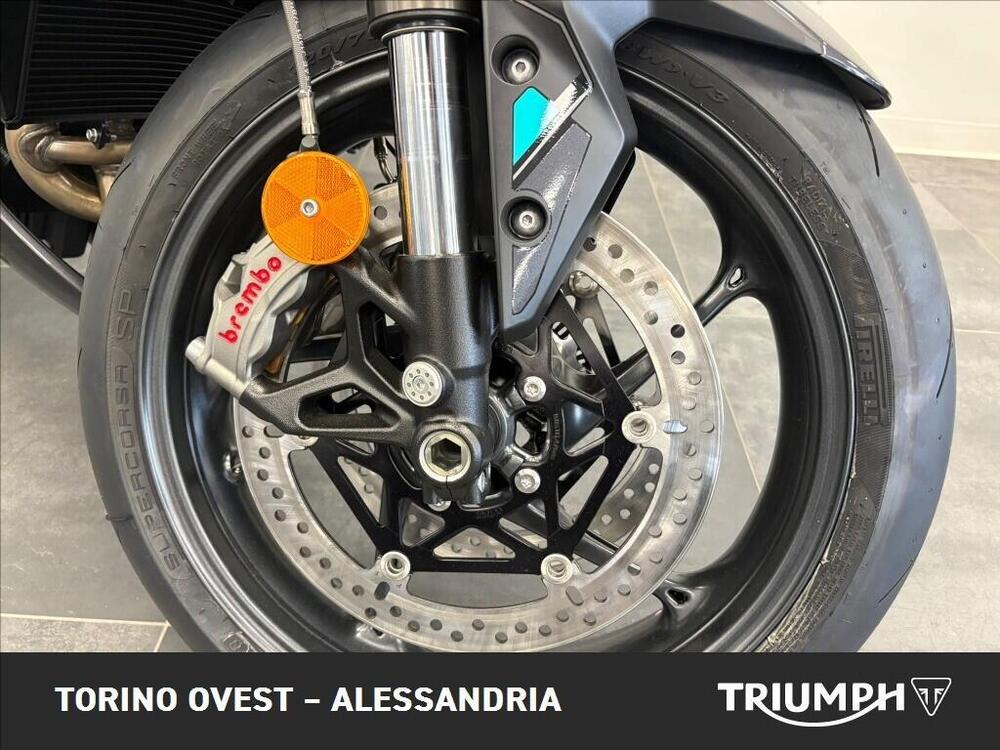 Triumph Street Triple 765 RS (2023 - 26) (11)