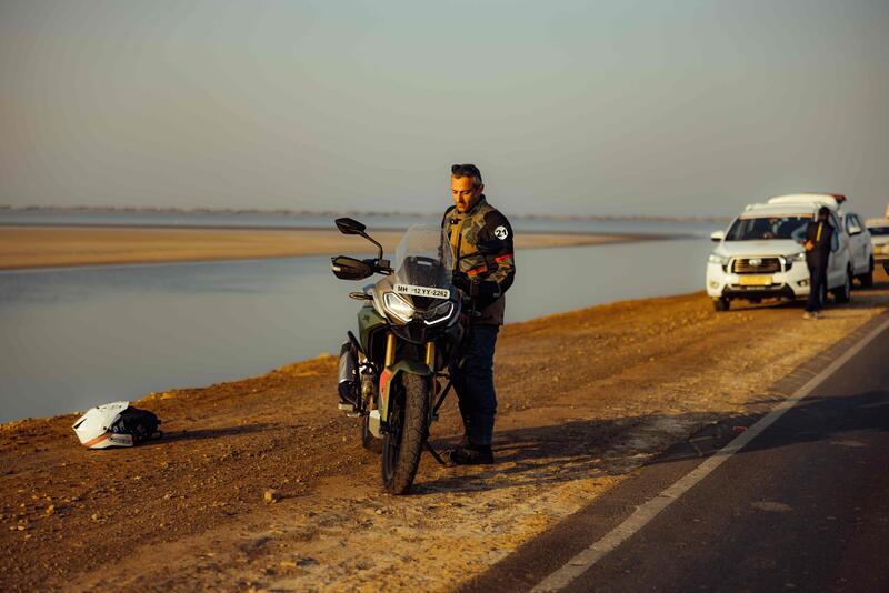 Rann of Kutch: il deserto salato indiano celebrato da TVS