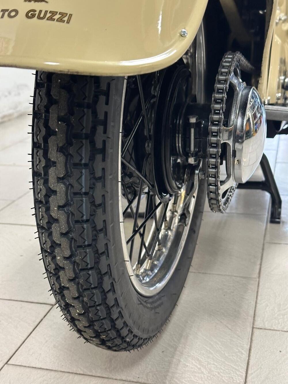 Moto Guzzi Galletto 192cc. (7)