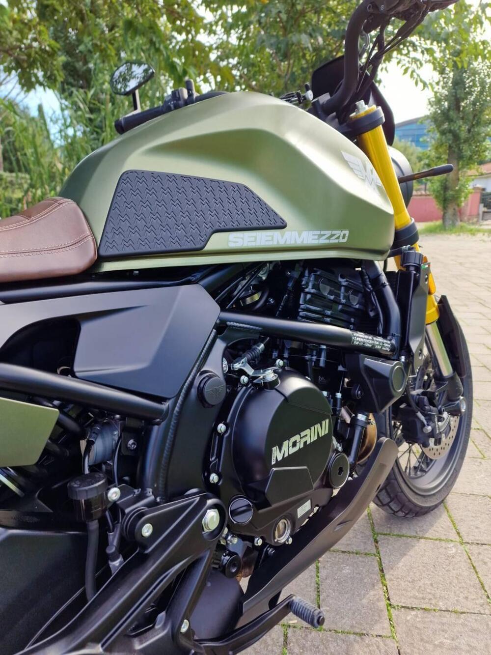 Moto Morini SEIEMMEZZO SCR (2022 - 26) (3)