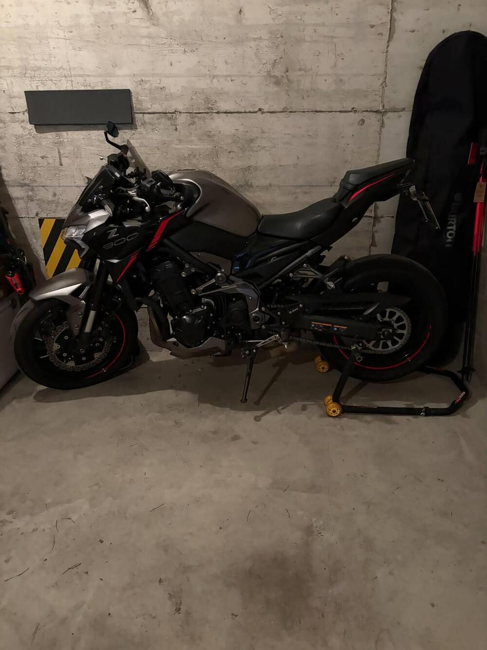 Kawasaki Z 900 (2021 - 24) (4)