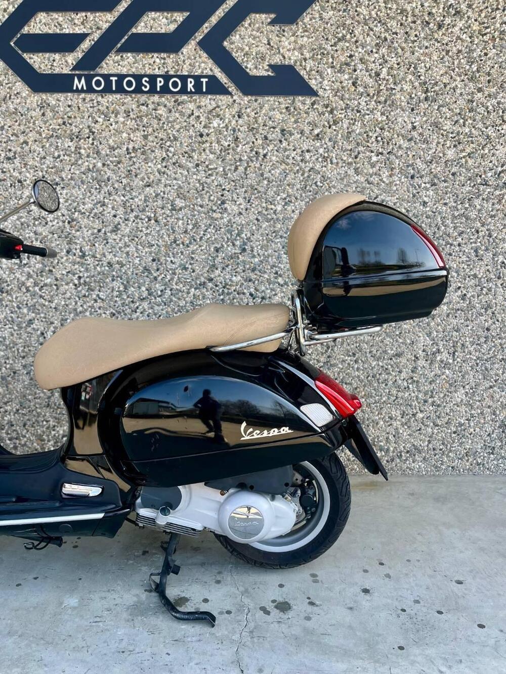 Vespa GTS 250 i.e. (9)