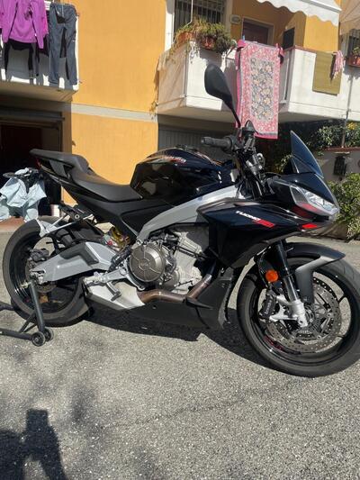 Aprilia Tuono 660 Factory (2022 - 24) usata