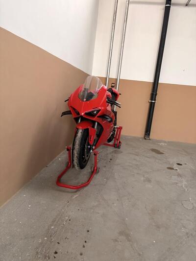 Ducati Panigale V4 (2022 - 24) usata