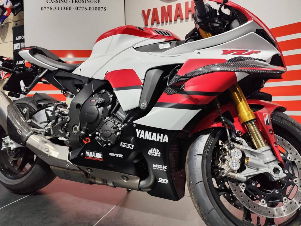 Yamaha YZF R1M (2020 - 25) (4)