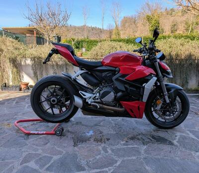 Ducati Streetfighter V2 (2022 - 24) usata