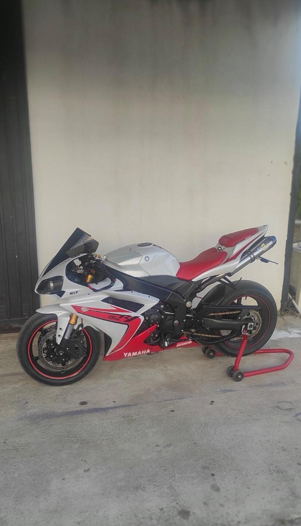 Yamaha YZF R1 (2007 - 08) (5)