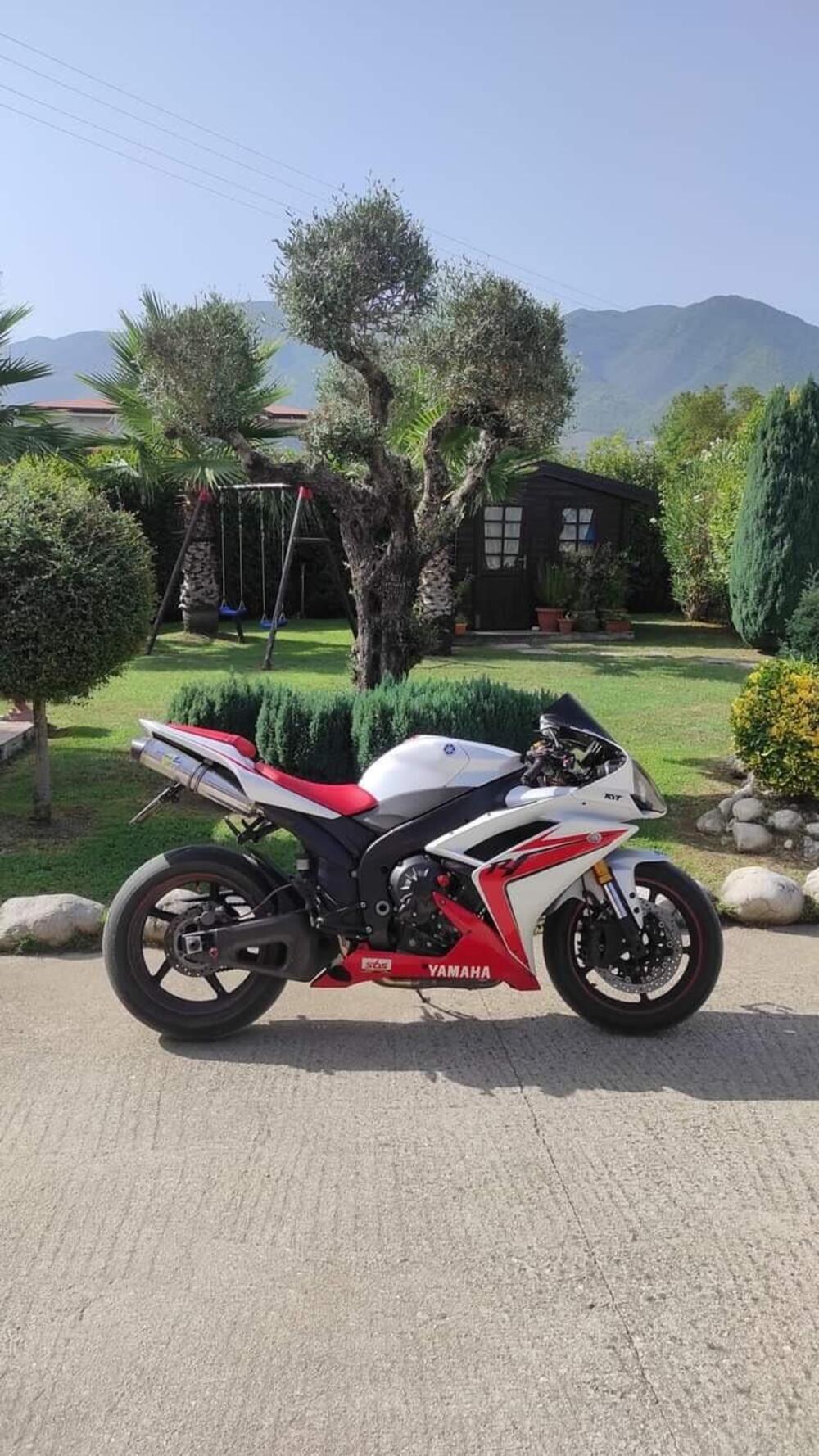 Yamaha YZF R1 (2007 - 08) (7)