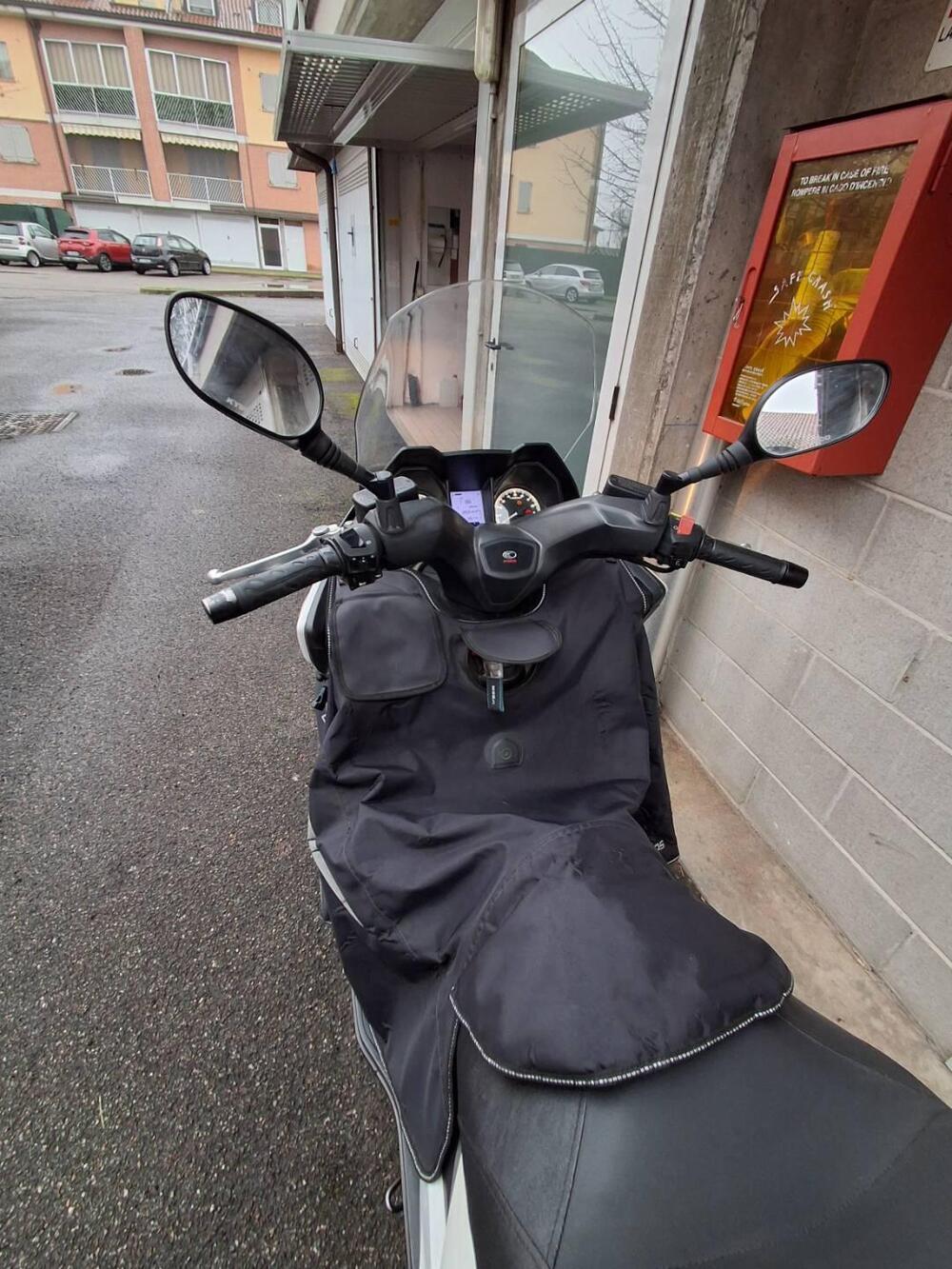 Kymco X-Town 125i CBS (2016 - 20) (2)