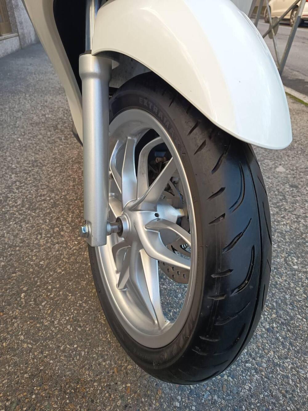 Piaggio Medley 150 S ABS (2016 - 19) (13)