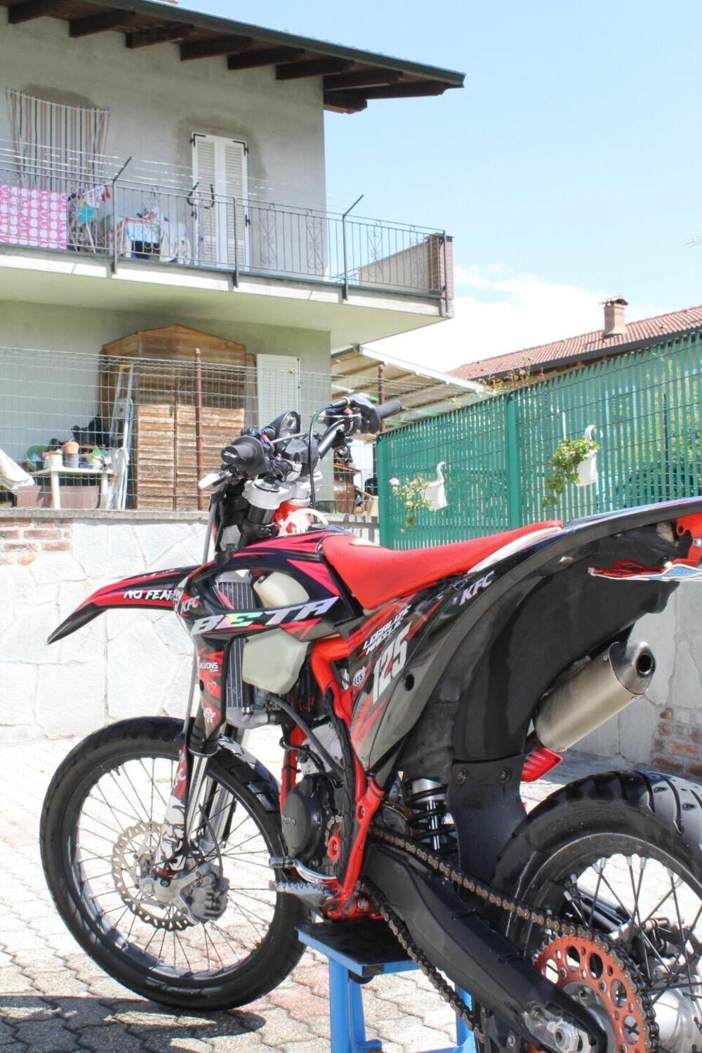 Betamotor RR 125 2T Enduro (2019) (8)