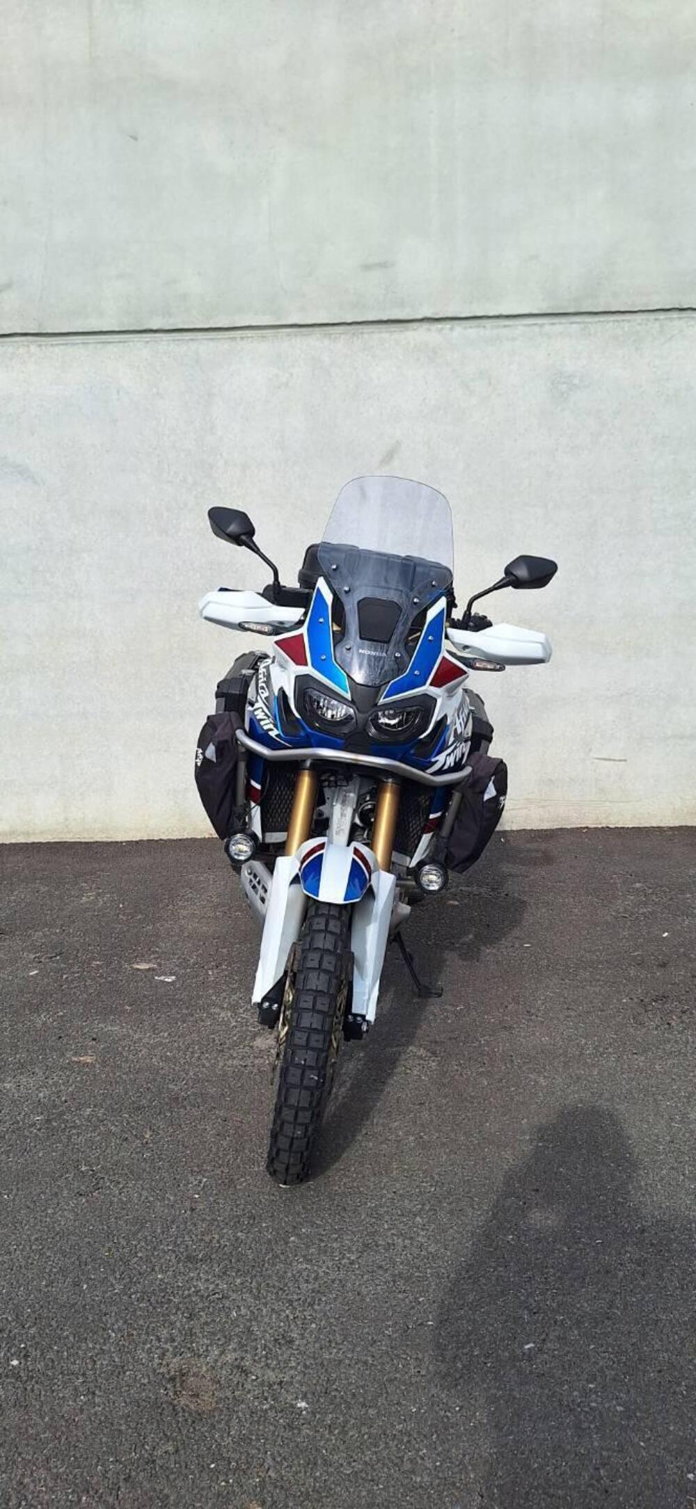 Honda Africa Twin CRF 1000L Adventure Sports (2018 - 19) (2)