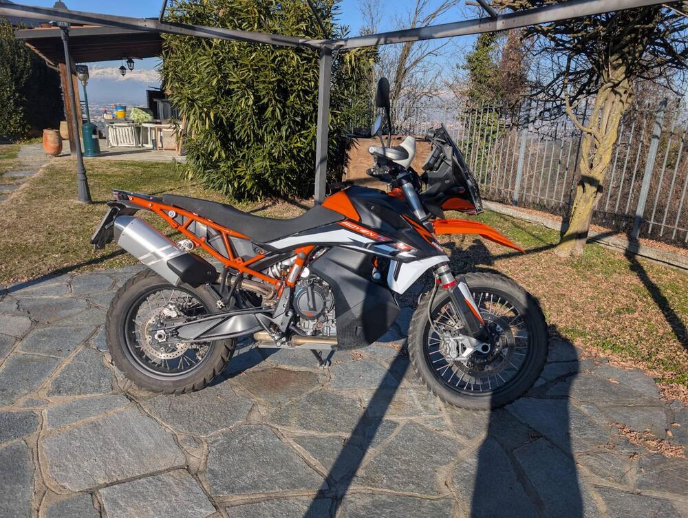 KTM 890 Adventure R (2022) (5)