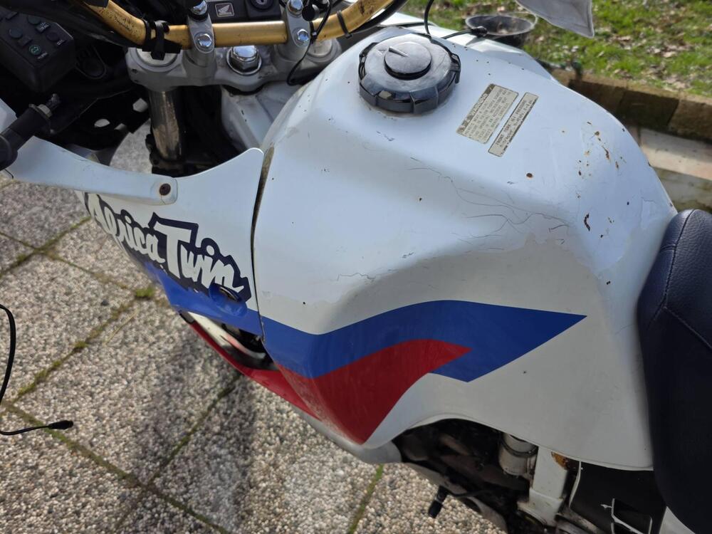 Honda Africa Twin NXR 750 (1990 - 91) (5)