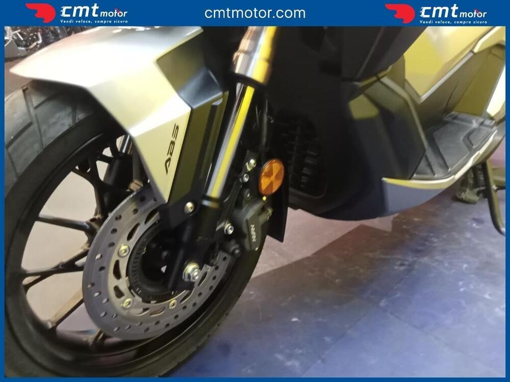 Honda ADV 350 (2022 - 24) (9)