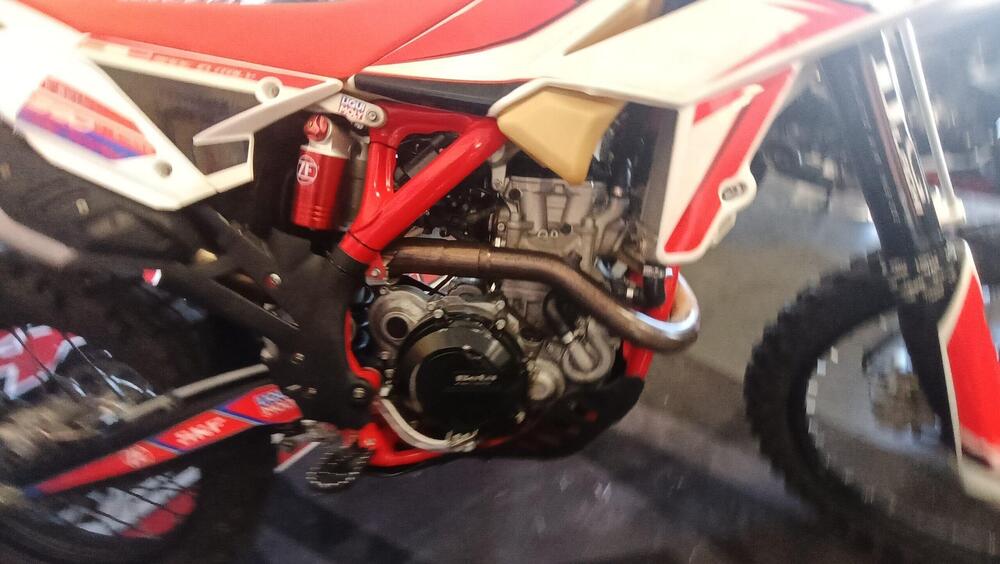 Betamotor RR 390 4T Enduro EFI (2018) (2)