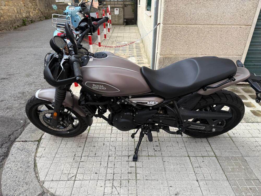 Royal Enfield Guerrilla 450 (2024 - 26) (3)