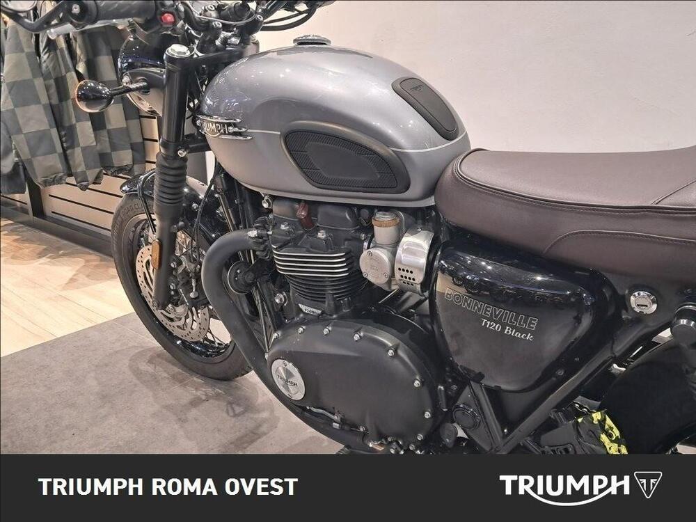 Triumph Bonneville T120 Black Stealth Edition (2024) (7)