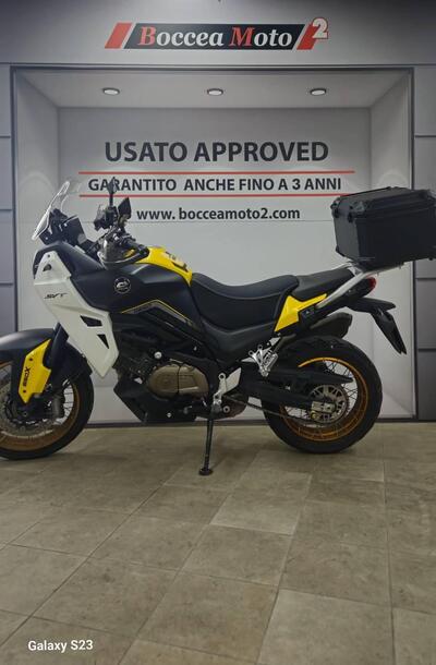 QJ Motor SVT 650 X (2024) usata