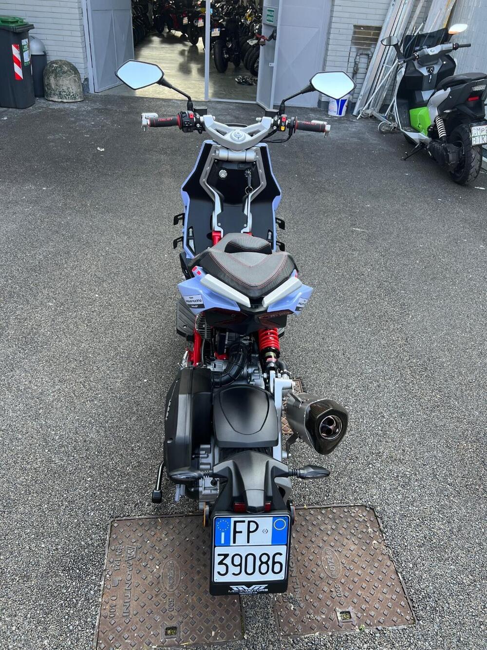 Italjet Moto Dragster 300 (2025 - 26) (3)