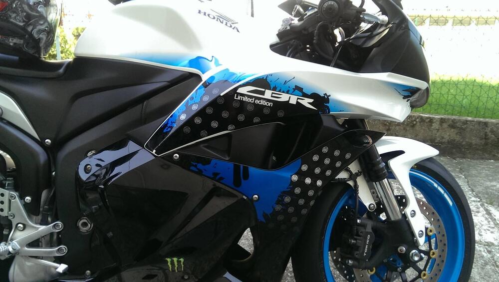 Honda CBR 600 RR (2009 - 12) (2)