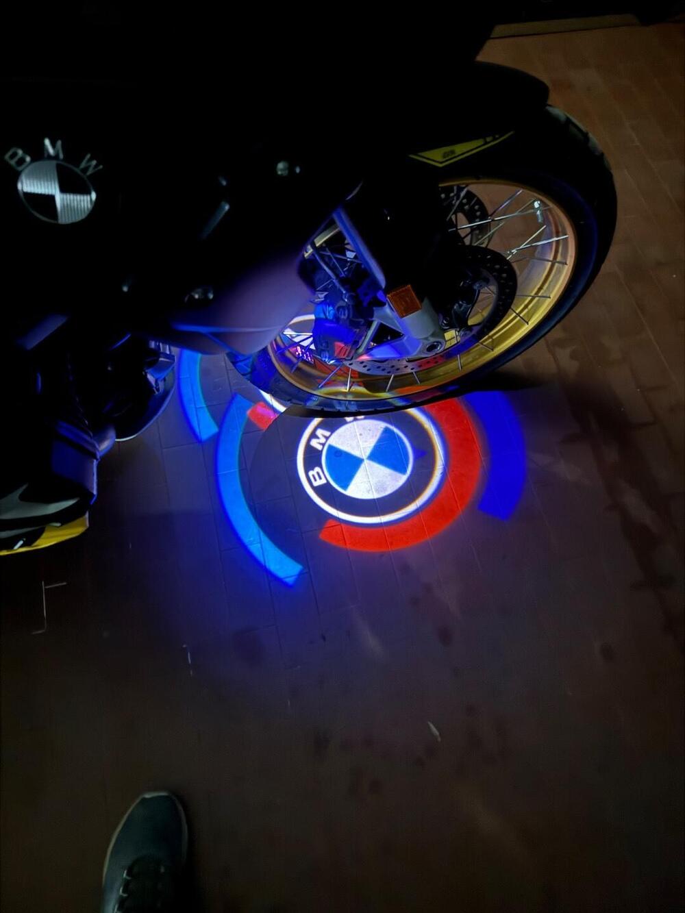 Bmw R 1250 GS - Edition 40 Years GS (2021) (10)