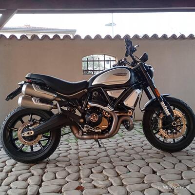 Ducati Scrambler 1100 Dark Pro (2020 - 24) usata