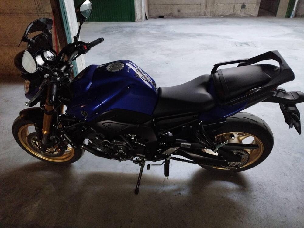 Yamaha FZ8 (2010 - 12) (4)
