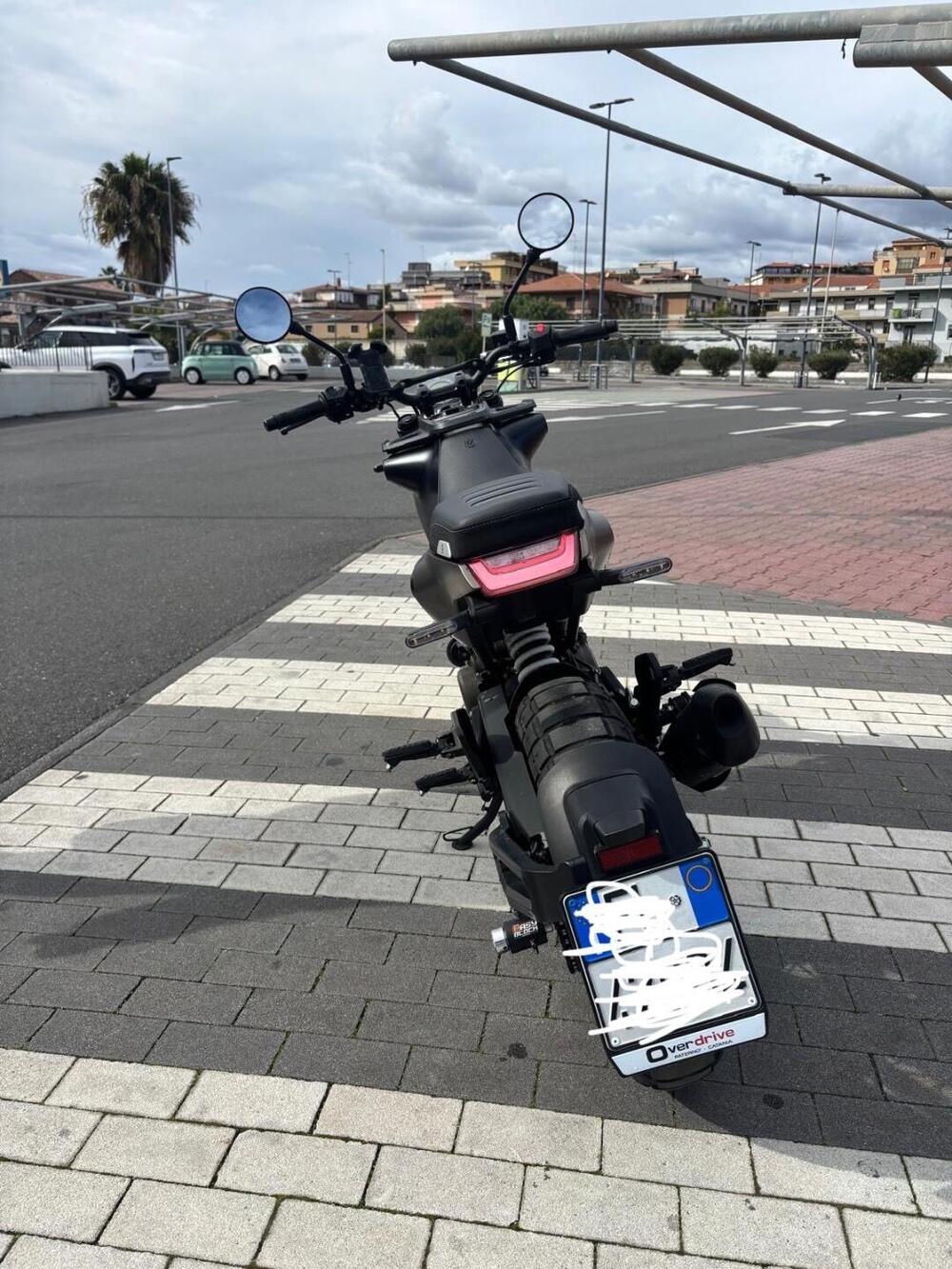 Husqvarna Svartpilen 125 (2021 - 23) (3)