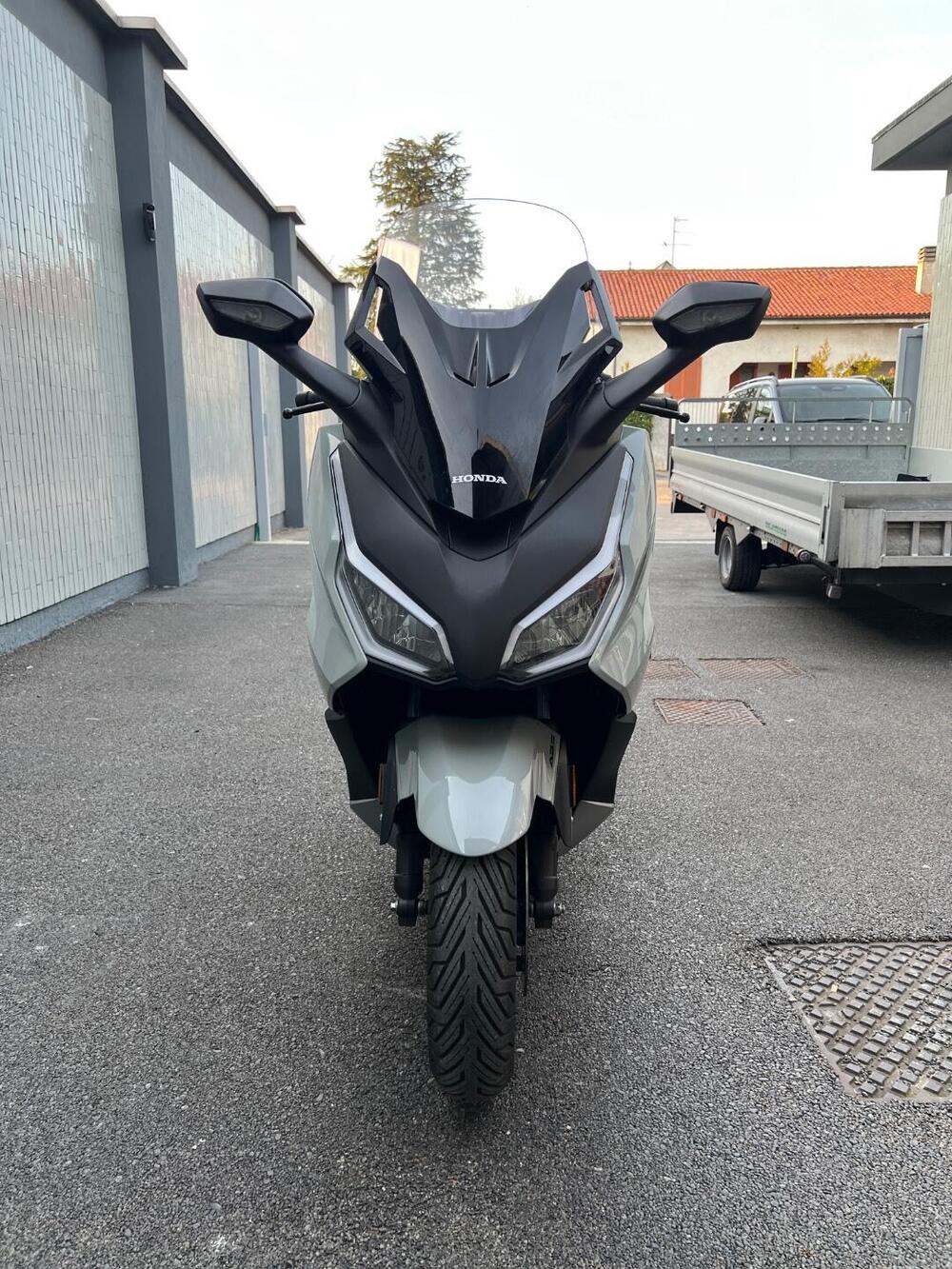 Honda Forza 350 (2022 - 24) (4)