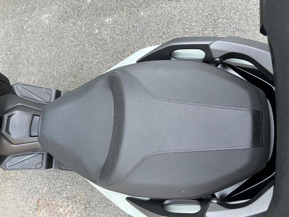 Honda Forza 350 (2022 - 24) (7)