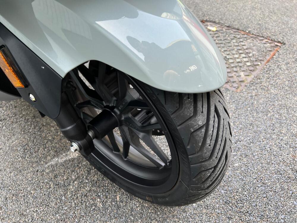 Honda Forza 350 (2022 - 24) (16)