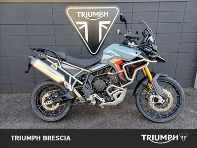 Triumph Tiger 900 Desert Special Edition (2026) nuova