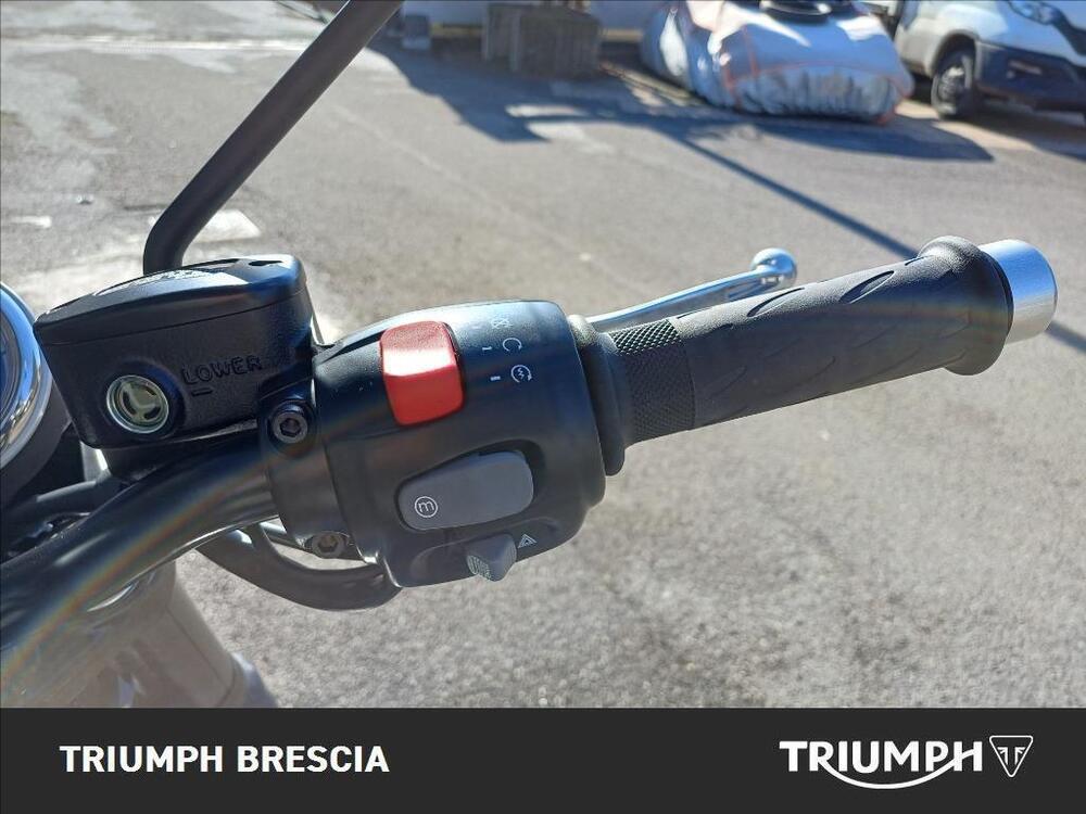 Triumph Bonneville T120 Black (2026) (10)