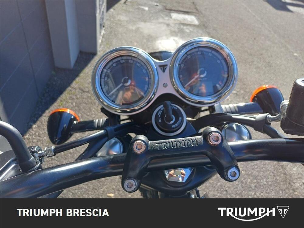 Triumph Bonneville T120 Black (2026) (11)