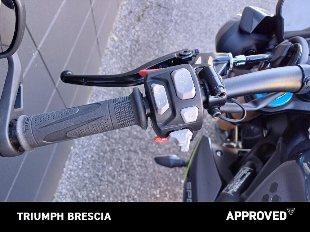 Triumph Speed Triple 1200 RS (2025 - 26) (9)