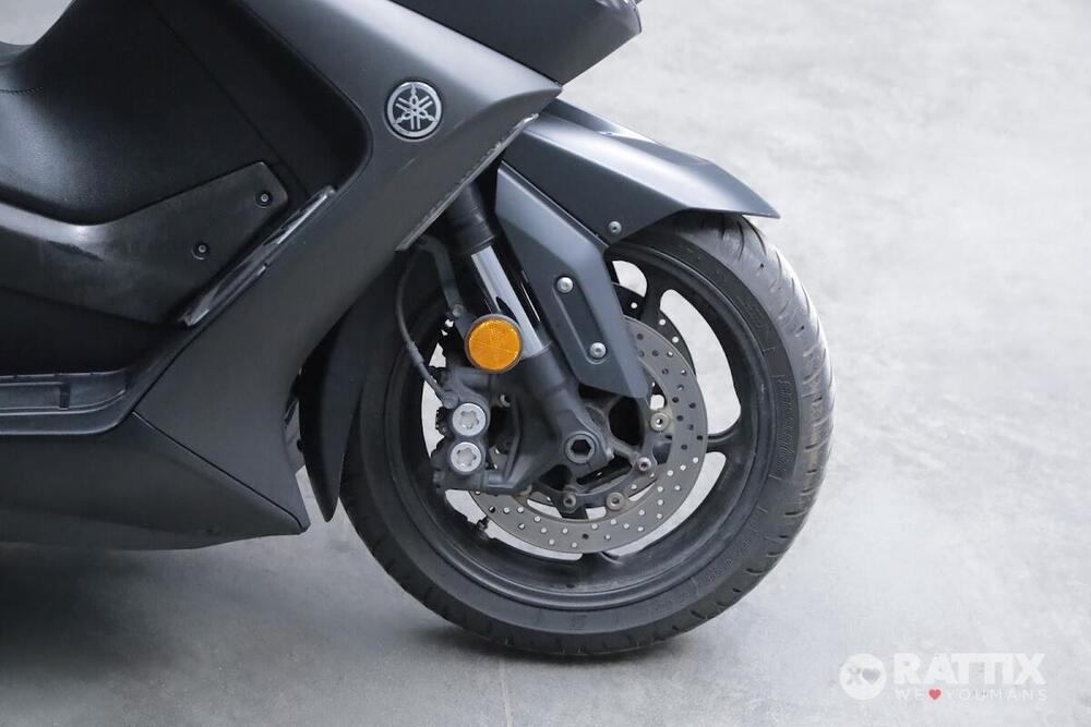 Yamaha T-Max 560 Tech Max (2020) (9)
